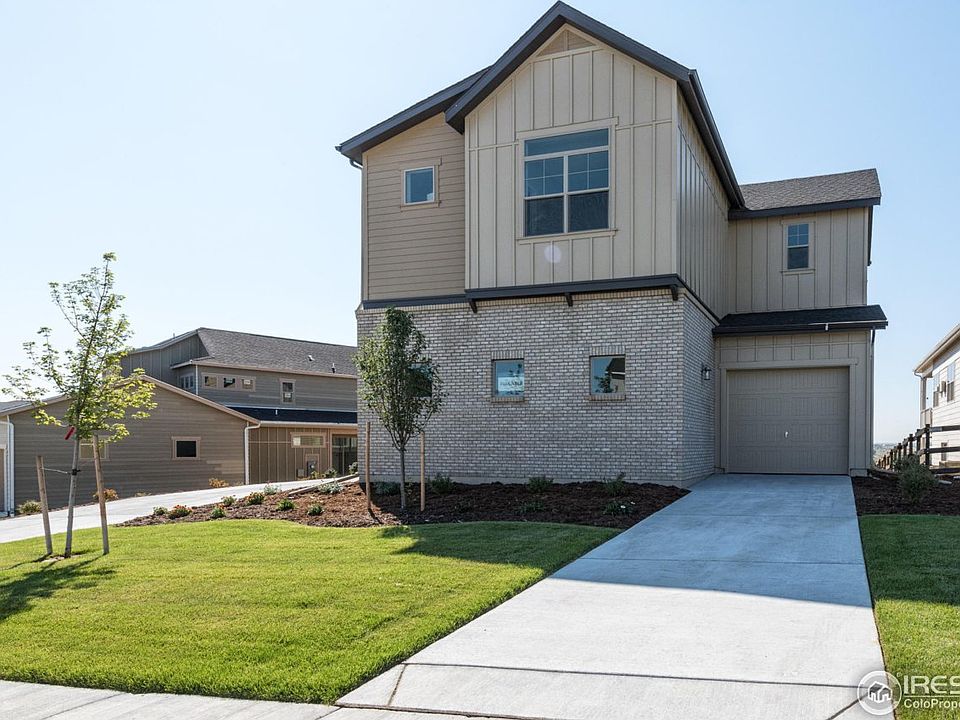 1st image of 4554 Colorado River Dr N