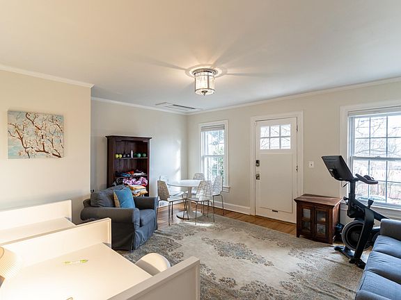 Living Room/Study