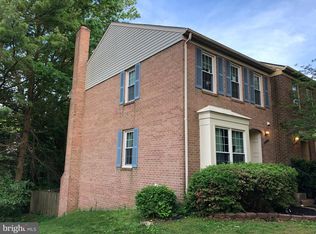 4721 Gainsborough Dr, Fairfax, VA 22032