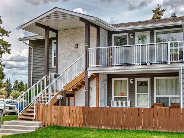 3111 142nd Ave NW #28, Edmonton, AB T5Y 2H6
