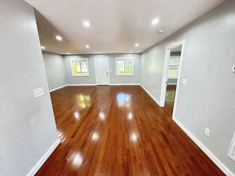 48 Charterhouse Ave #1 — Photo 16