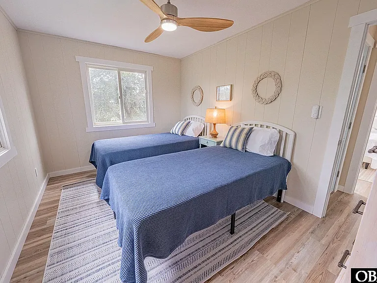 46105 Cape Point Way — Photo 27