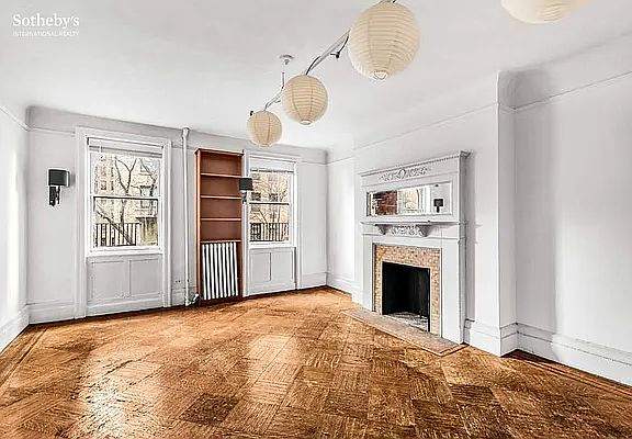 4th image of 351 W 84th St #1