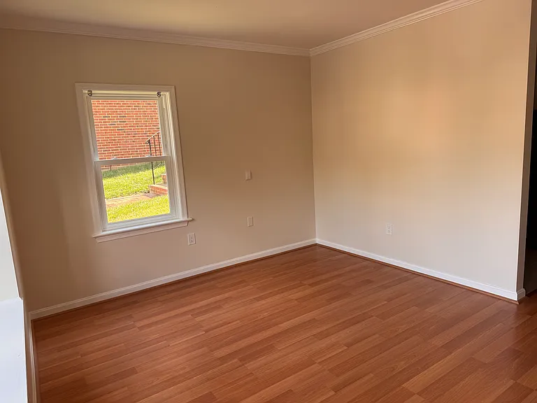 2530 Fairfax Dr #A — Photo 10