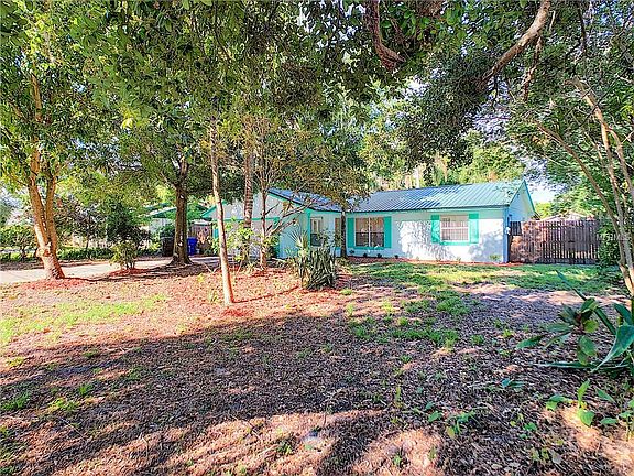 5th image of 620 N Palm Ave