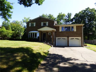 307 McCaffrey Dr, Coraopolis, PA, 15108
