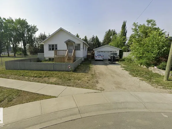 110 Jespersen Ave, Spruce Grove, AB T7X 2H7