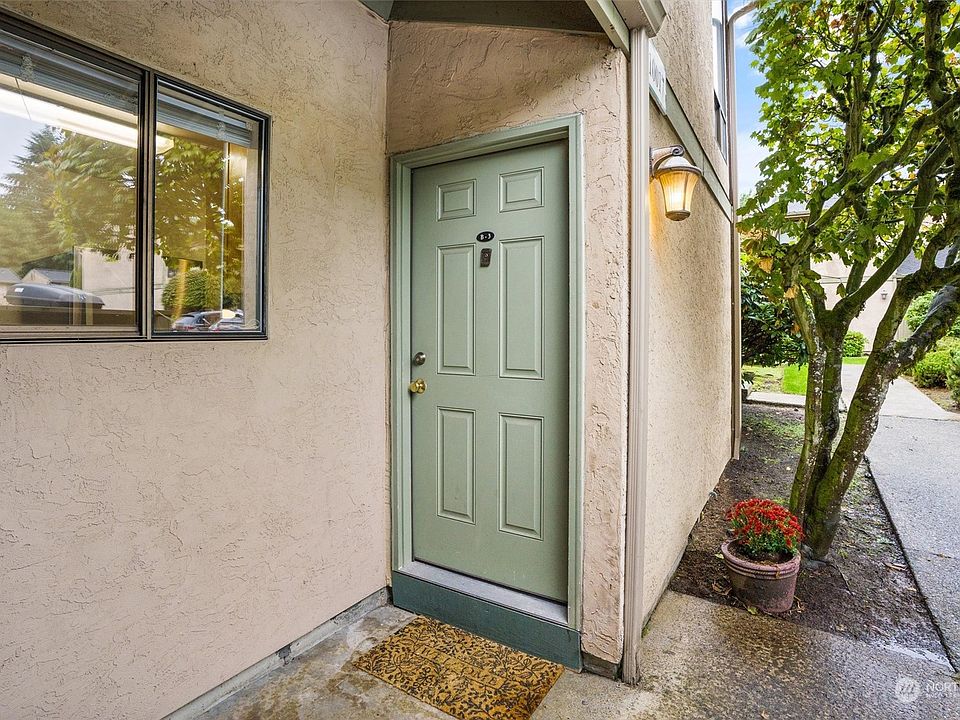 1st image of 10017 NE 138th Place #B3