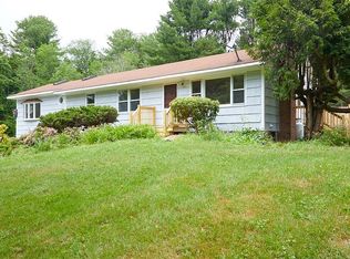 524 State Rd, Richmond, MA 01254