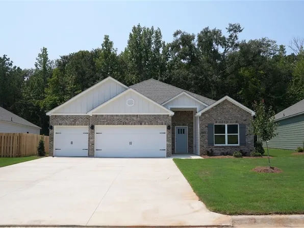 9748 Aberdeen Dr, Tuscaloosa, AL 35401