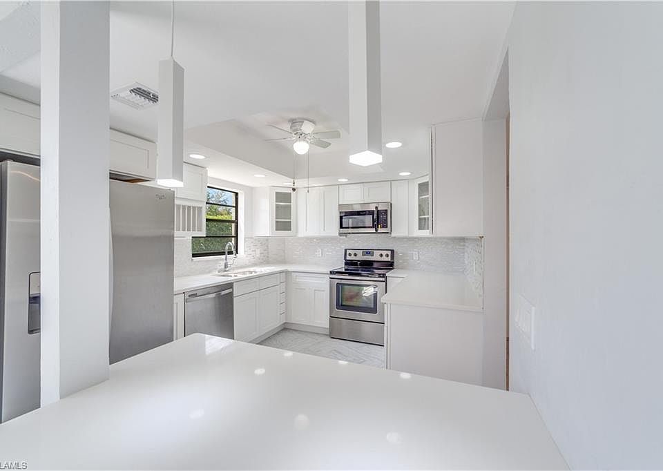 1st image of 700 Valley Stream Dr APT 104