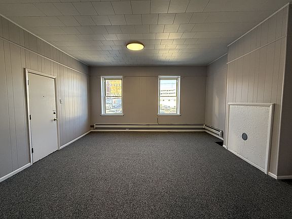 3rd image of 351 N 6th St