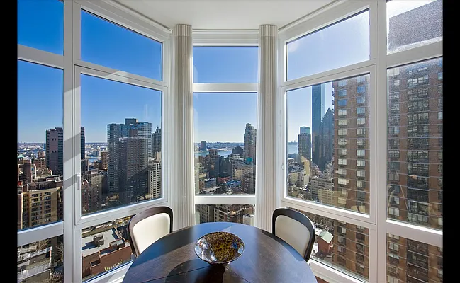 Sold by Douglas Elliman | media 14