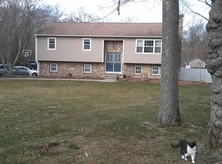 195 Tickle Rd, Westport, MA 02790