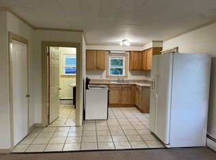 114 Riverside Dr APT 3, Augusta, ME 04330