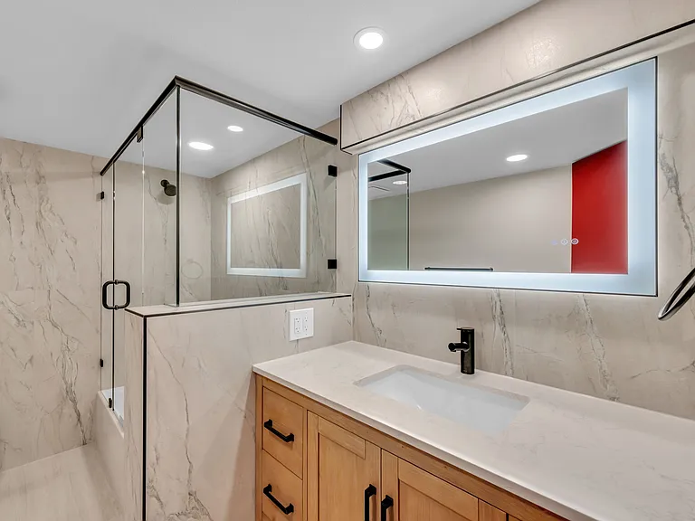 6671 E Mercer Way — Photo 23