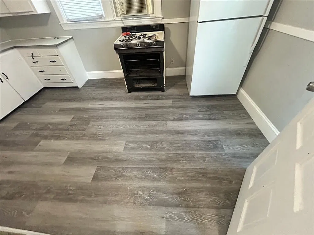 2 bed, 1.0 bath, 792 sqft, $1,500 — Photo 3