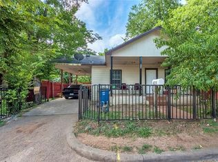 830 E 10th St, Dallas, TX 75203