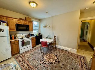 380 Broadway #12, Somerville, MA 02145