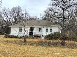 133 Deer Ln, Sarcoxie, MO 64862