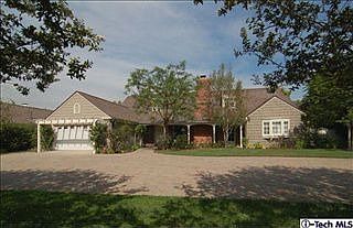 1st image of 800 Chester Ave