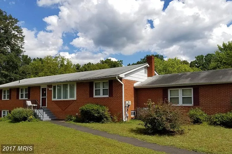 5239 Sands Rd photo 1