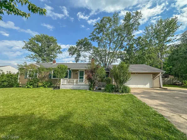 209 Tuckmere Dr, Painesville, OH 44077