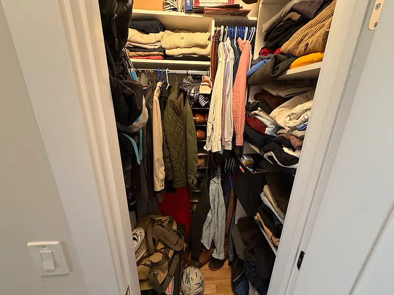 Walk-in Closet