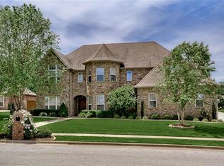 3606 W Legacy Ln, Rogers, AR 72758
