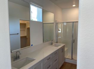 1095 Barry Pl, Escondido, CA 92026