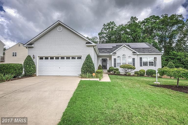 1st image of 47116 Sorrel Dr