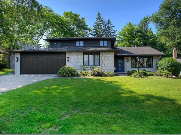 24244 Wendover Dr, Beachwood, OH 44122