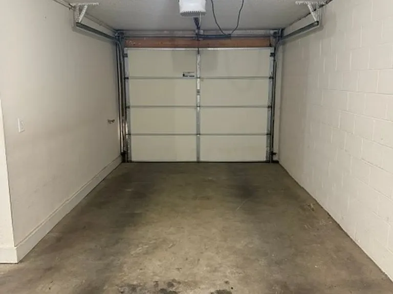 202 Landon Trl #202 — Photo 18