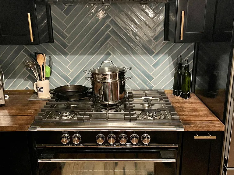 913 W Van Buren St #7F — Photo 8