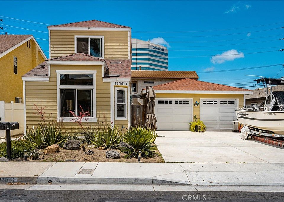 まー 17041 B Ln, Huntington Beach, CA 92647 | MLS #PW26164098 | Zillow