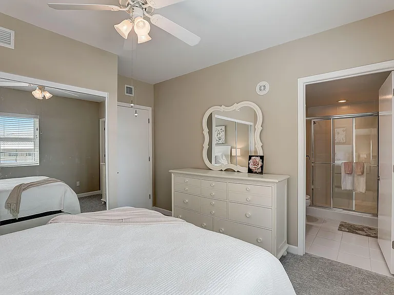 2650 Lake Shore Dr #804 — Photo 39