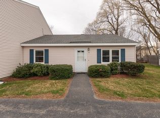 103 Main St APT 6, Pepperell, MA 01463