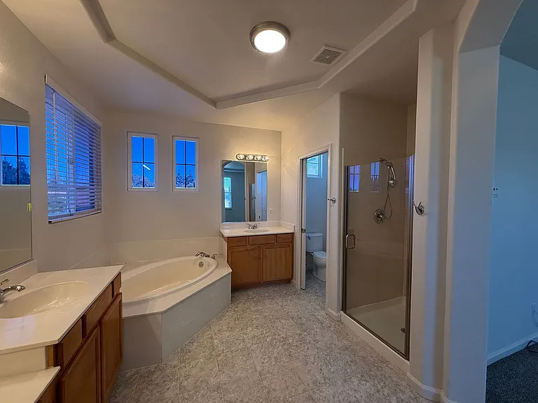 3904 Crescendo Ln — Photo 47