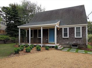 1 Orchard Ln, Edgartown, MA 02539