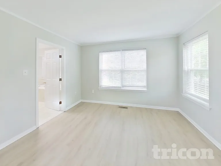 2201 Grant Ct — Photo 7