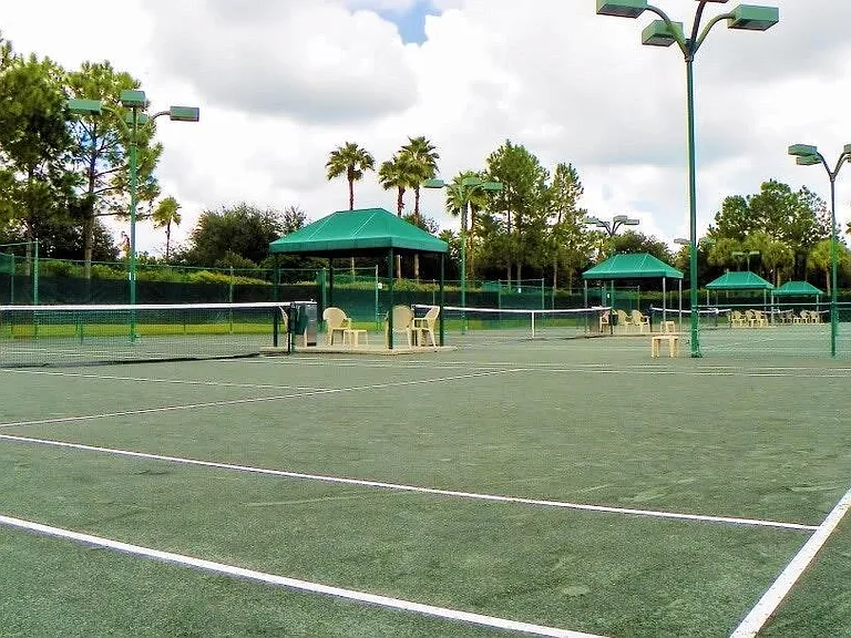 Community Tennis Clay Courts (8)