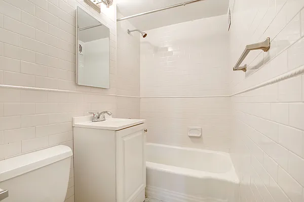 Rented by Algin Management | media 14