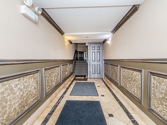 3rd image of 1367 E 64th St #2
