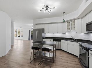 4132 Vernon Ave S #A104, Saint Louis Park, MN 55416