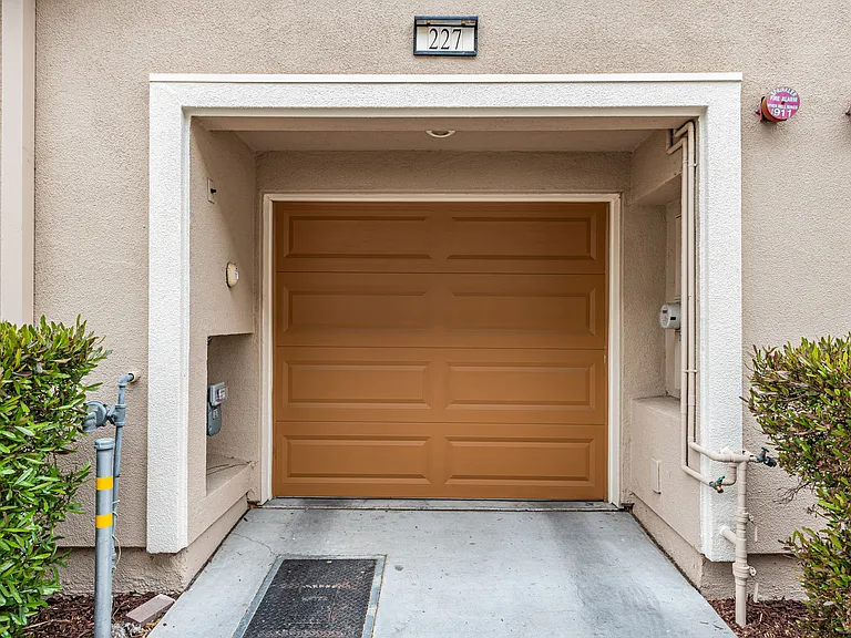 227 Siderno Ct #227 — Photo 33