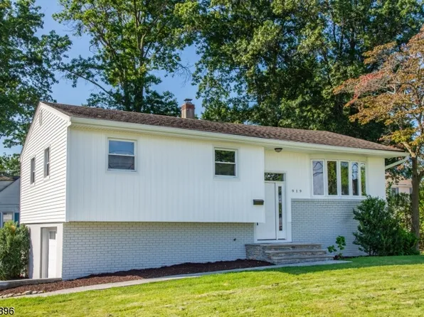 919 Lake Shore Dr, Parsippany-Troy Hills Twp., NJ 07054