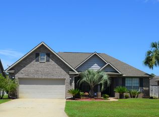 3501 Topaz Cir, Navarre, FL 32566