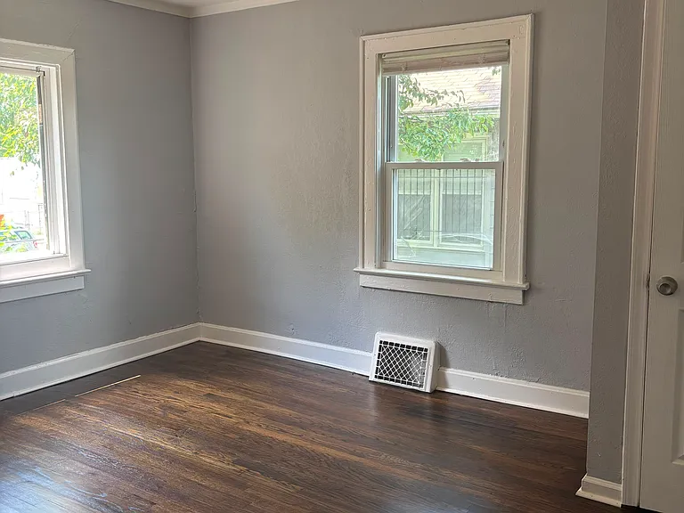 5509 Woodland Ave — Photo 6