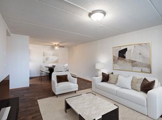 Bella Vista, Fargo, ND 58103