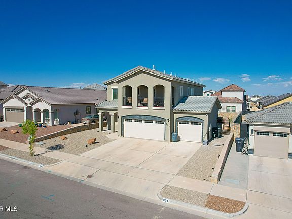 3rd image of 904 Cottage Pl